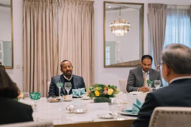 ጠቅላይ ሚኒስትር ዐቢይ (ዶ/ር) ከደቡብ ኮሪያ ውጭ ጉዳይ ሚኒስትር ጋር ተወያዩ