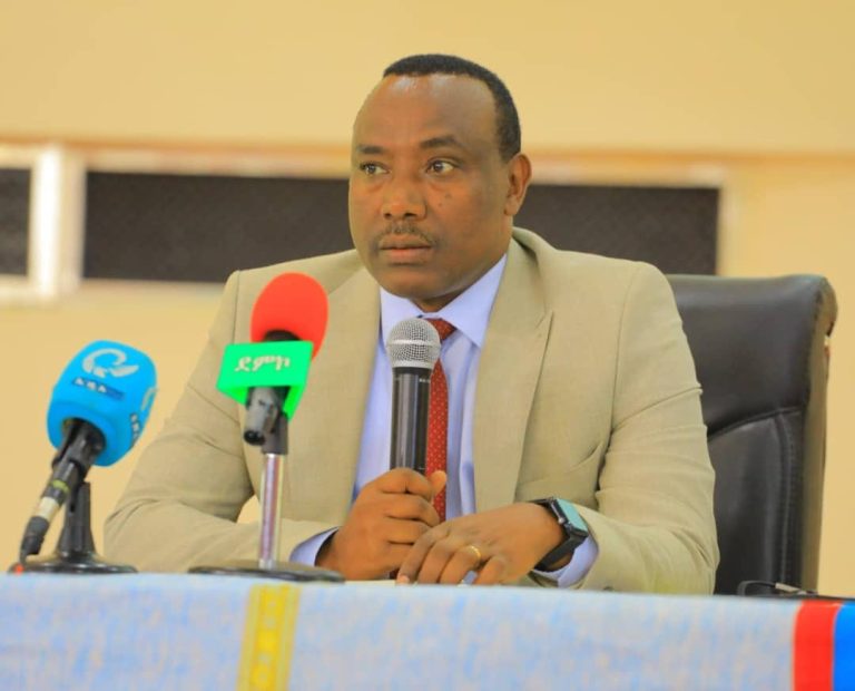 በክልሉ ያሉ የደን ሀብቶች ላይ ሊተገበር የታሰበው ፕሮጀክት እንዲሳካ ባለድርሻ አካላት የሚጠበቅባቸውን ሁሉ ሊወጡ እንደሚገባ ተገለጸ።