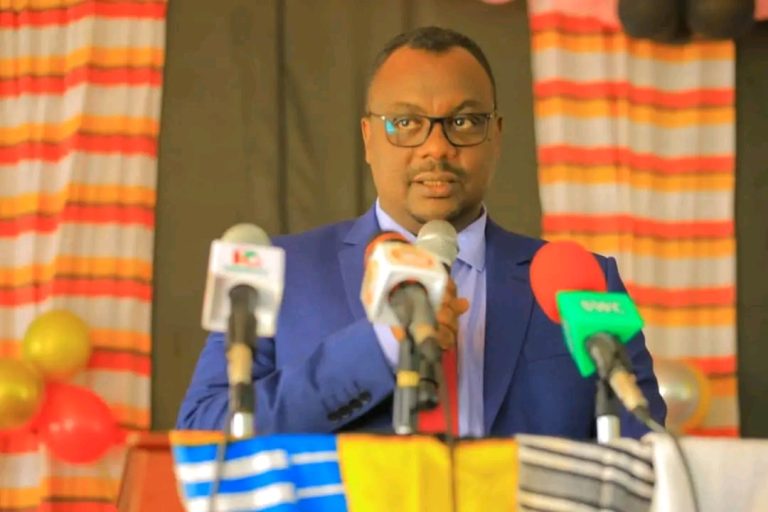 የማህበረሰቡን ጤና ለመጠበቅ የ15 ዓመት የጤና ኤክስቴንሽን ፍኖተ ካርታ ተዘጋጅቶ ወደ ተግባር ተገብቷል:-አቶ ኢብራሂም ተማም