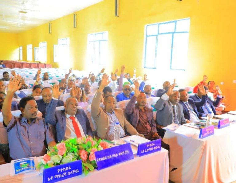 ምክር ቤቱ በሁለተኛው ቀን ውሎው የተለያዩ ረቂቅ አዋጆችን መርምሮ አጸደቀ::