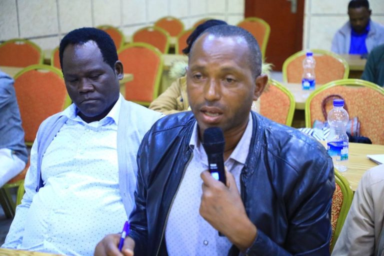 በየደረጃው ያሉ የአስተዳደር እና የጤና ተቋማት የኤች አይ ቪ ኤድስ ስርጭትን ለመቀነስ በቅንጅት ሊሰሩ እንደሚገባ ተገለጸ።