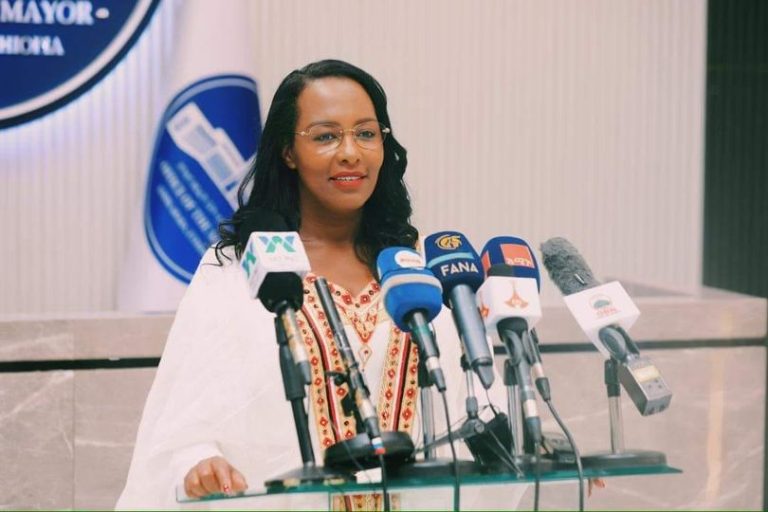 የሆራ ፊንፊኔ በዓል እሴቱን ጠብቆ የህዝብ ትስስርን፣ አንድነትንና የቱሪዝም እንቅስቃሴን ይበልጥ በሚያነቃቃ መልኩ በድምቀት ተከብሯል – ከንቲባ አዳነች አቤቤ