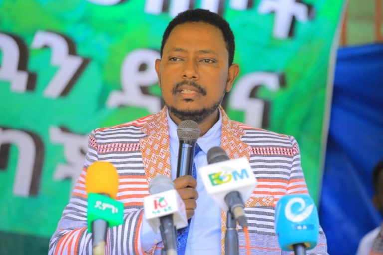 የህዝብ ለህዝብ ግኑኝነት መጠናከሩ ለሀገራዊ አንድነት የላቀ አስተዋጽኦ አለው፦ አቶ ማስረሻ በላቸው