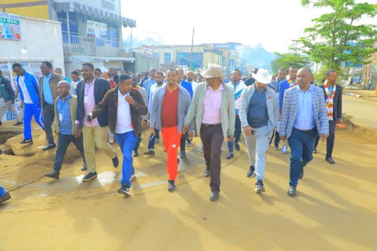 በቦንጋ ማዕከል “የህልም ጉልበት፤ለእመርታዊ ጉልበት “!በሚል መሪ ሀሳብ እየሰለጠኑ የሚገኙ የብልጽግና ፓርቲ አመራሮች የልማት ስራዎችን ጎበኙ