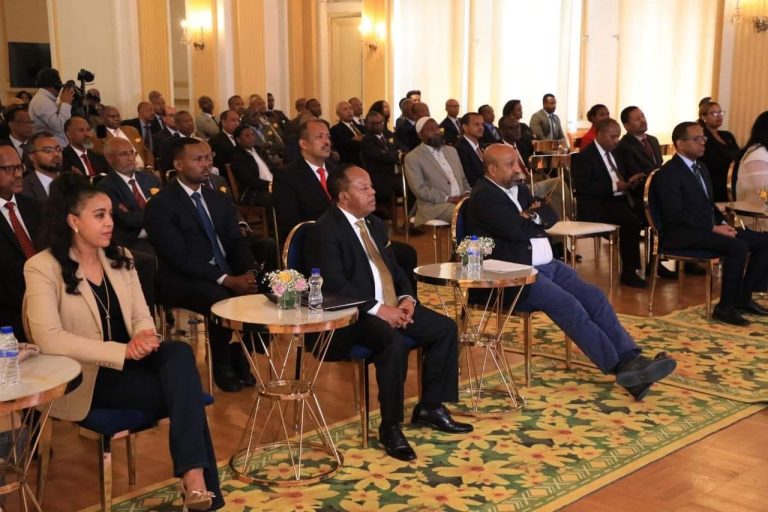 የአዲስ አበባ ዩኒቨርሲቲ የቀድሞ ምሩቃን ቀን ፕሬዚዳንት ታዬ አጽቀሥላሴ በተገኙበት እየተከበረ ነው