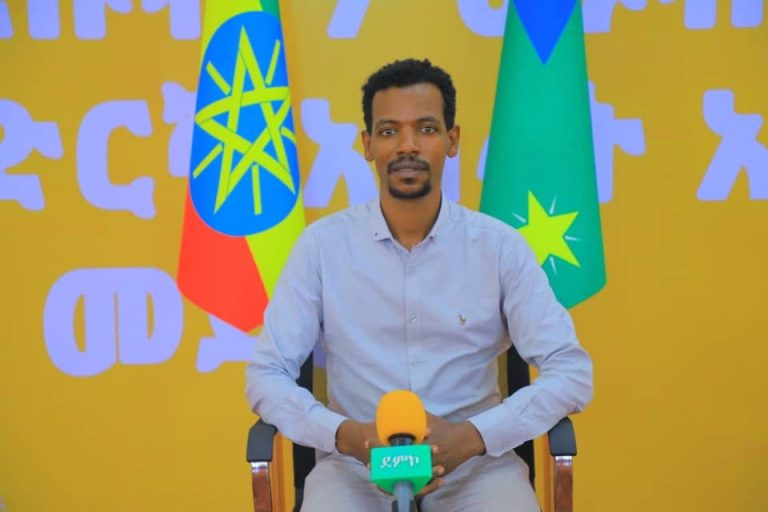 የሀገራዊ ምክክሩ ኮሚሽን የአጀንዳ ቀረጻና የምክክር አስተባባሪ አቶ ተመስገን አብዲሳ አጀንዳና ተያያዥ ጉዳዮች ላይ ማብራሪያ ሰጥተዋል ።