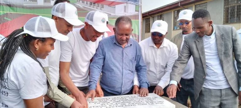 መንግስት ዜጋ-ተኮር ስራዎችን በሁሉም ቦታ በማስፋፋት አቅመ-ደካሞችን ለመርዳት እየሰራ ነው፦ አቶ እንዳሻው ከበደ