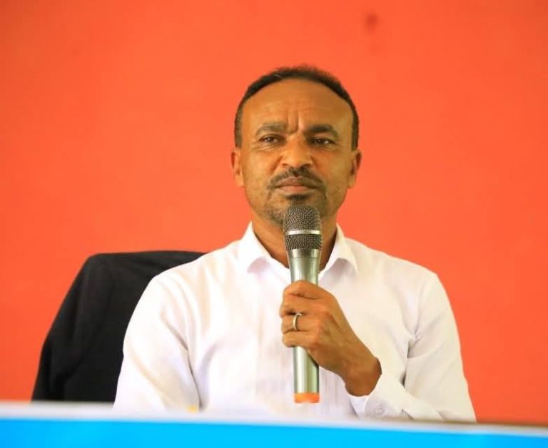 በብልፅግና ፓርቲ ሸካ ዞን ቅ/ጽ/ቤት አዘጋጅነት”ከቃል ወደ ባህል”በሚል መሪ ቃል ዞን አቀፍ ኮንፈረንስና የቅድመ ፓርቲ ጉባኤ መድረክ በሸካ ዞን ቴፒ ከተማ ተካሂዷል