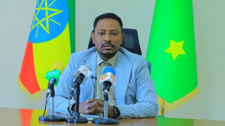 በብልጽግና ፓርቲ 2ኛ መደበኛ ጉባዔ የተቀመጡ አቅጣጫዎችን ገቢራዊ በማድረግ የክልሉን ህዝብ ዘላቂ የልማት ተጠቃሚነት ለማረጋገጥ ይሰራል።አቶ ማስረሻ በላቸው