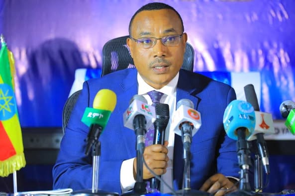 ርዕሰ መስተዳድር ዶክተር ኢንጂነር ነጋሽ ዋጌሾ ለክልሉ ምክር ቤት የ2017 በጀት ዓመት የአስፈጻሚ አካላት ሪፖርት ማቅረባቸውን ቀጥለዋል ፡፡
