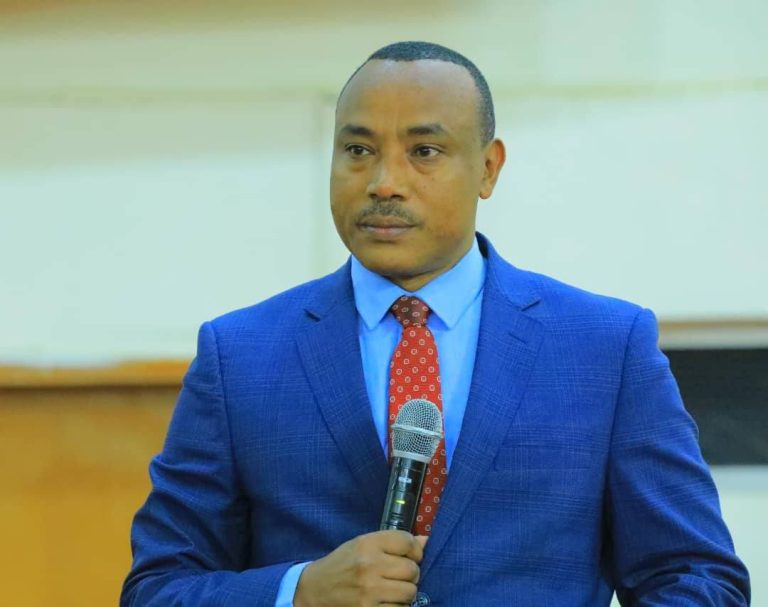 የብልፅግና ፓርቲ ያለፉት ዓመታት ጉዞዎችና የቀጣይ ዓመታት የትኩረት መስኮች ላይ ያተኮረ የዉይይት መድረክ እየተካሄደ ነዉ።