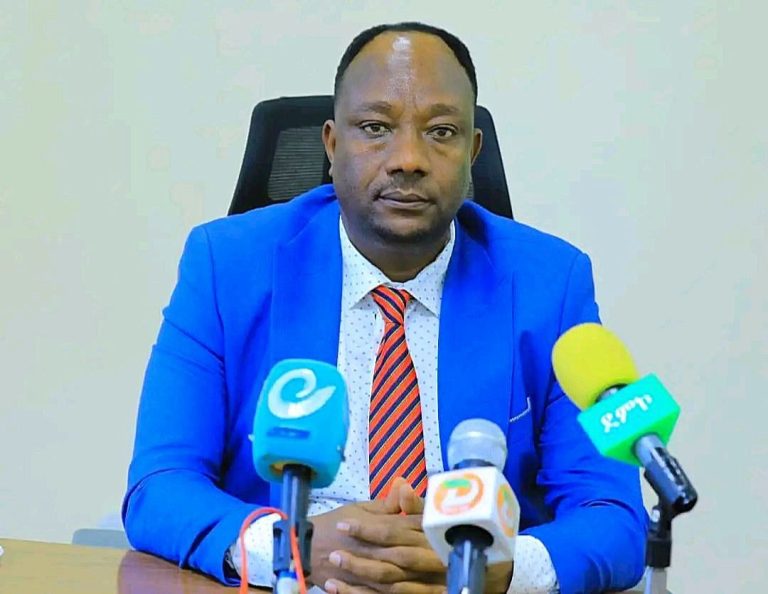 ለመንግስት ሠራተኛው የደመወዝ መጨመርን ተከትሎ ሕገወጥ የንግድ እንቅስቃሴ እንዳይከሰት የመከላከል ተግባር ቅድሚያ ተሰጥቶት ይከናወናል